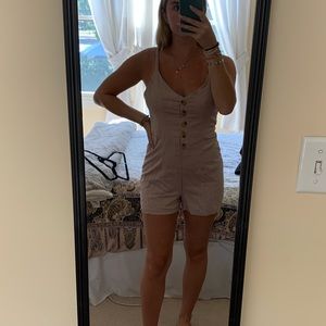 Pacsun romper. Never worn.